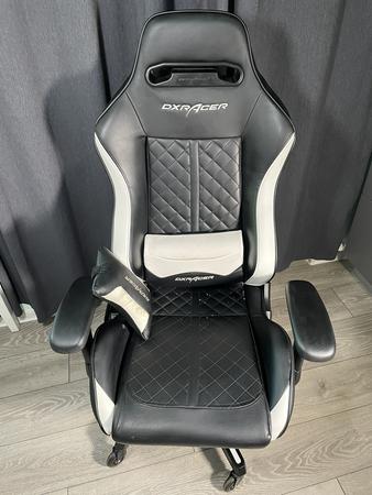 4-dxracer1555d